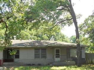 3019 Tennessee Ave, Bryan, TX 77803