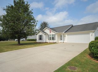 1600 Morning Meadow Dr, Fountain Inn, SC 29644