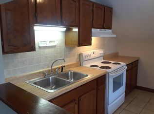 1212 Riverside Ave #2, Somerset, MA 02726