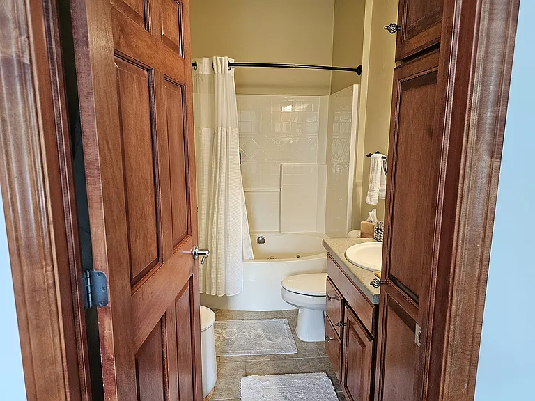 2074 River Point Ct — Photo 10