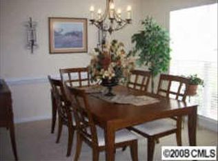 10419 Little Whiteoak Rd, Charlotte, NC 28215