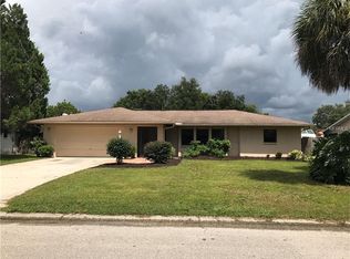 1367 Georgetowne Cir, Sarasota, FL 34232