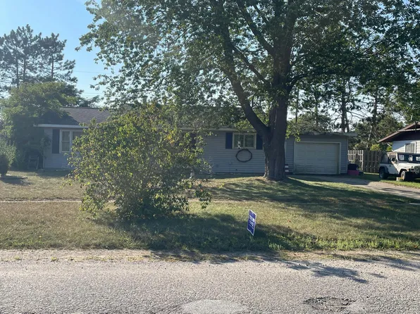 5229 Hughes St, Oscoda, MI 48750