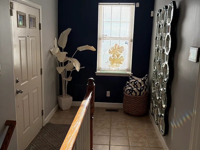 4069 Chesterwood Dr — Photo 12