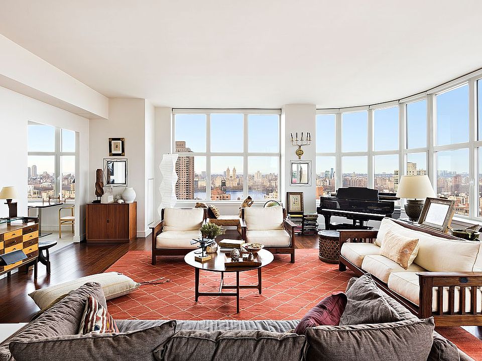 1st image of 181 E 90th St Penthouse 31B