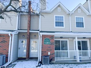 1285 Wyndham Ln APT 104, Palatine, IL 60074