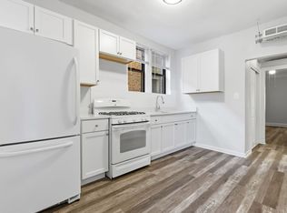 7653 S Kingston Ave #2, Chicago, IL 60649