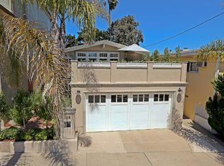 725 12th St, Manhattan Beach, CA 90266