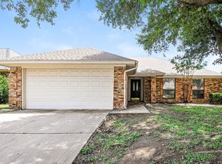 4909 Barberry Dr, Fort Worth, TX 76133