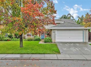 866 Ruess Rd, Ripon, CA 95366