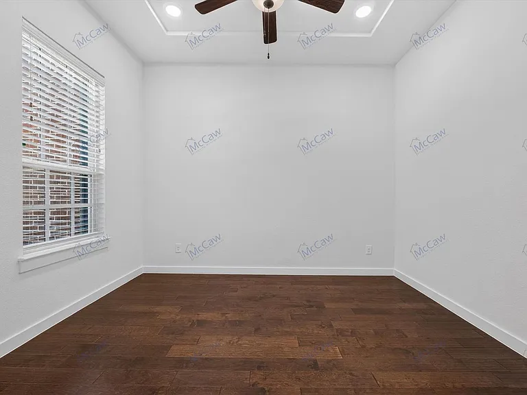 8728 Ice House Dr — Photo 13