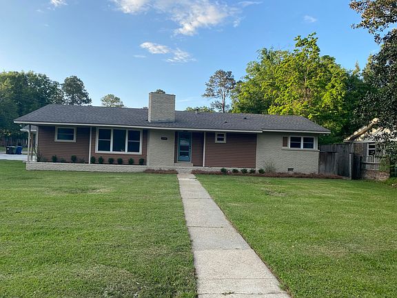 2nd image of 3105 Delwood Dr