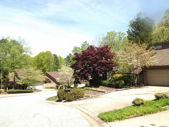 2nd image of 3060 Sawtooth Cir