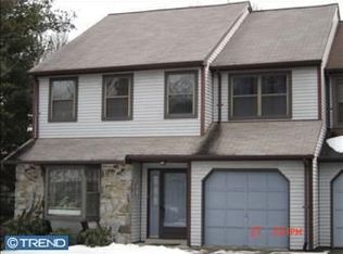 8610 Trumbauer Dr, Wyndmoor, PA 19038