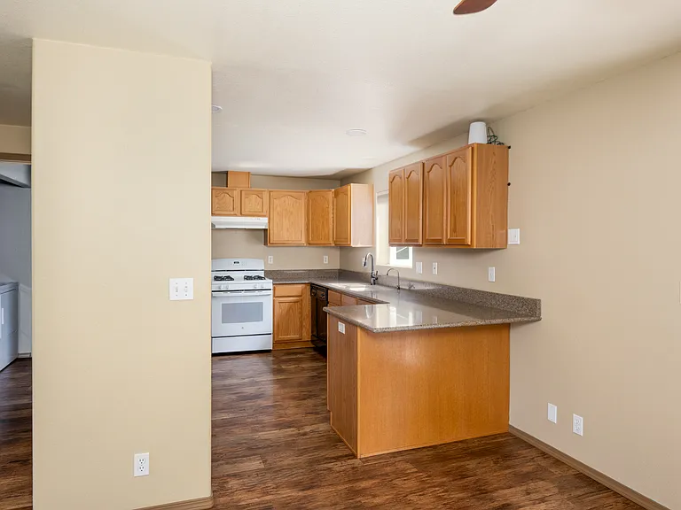 748 NE Mason Rd — Photo 11