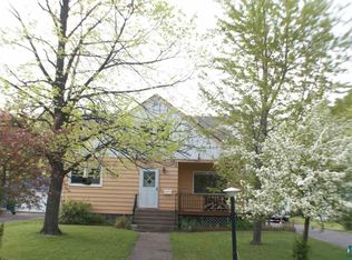 4709 Oakley St, Duluth, MN 55804