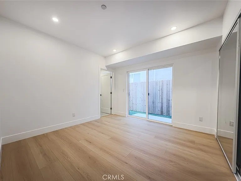 1237 N Orange Dr #B — Photo 10