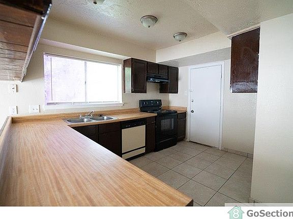 5th image of 16618 Lonesome Quail Dr
