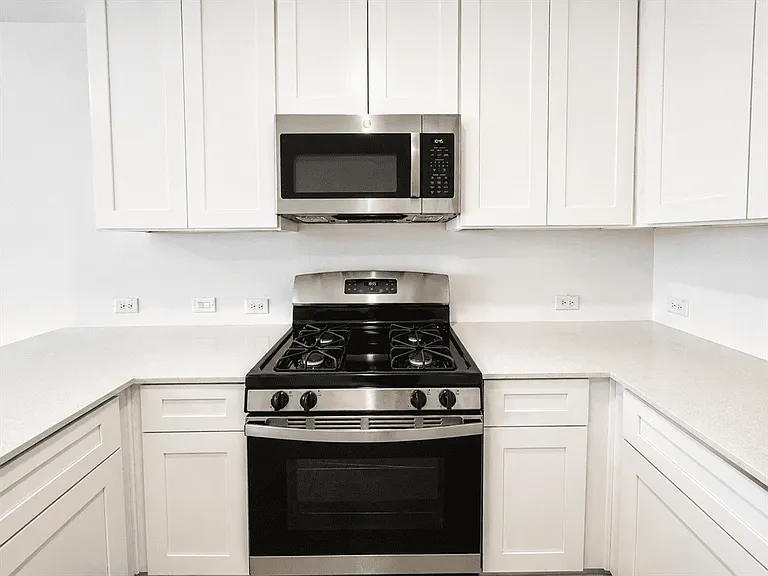 3514 Hilts Trl — Photo 6