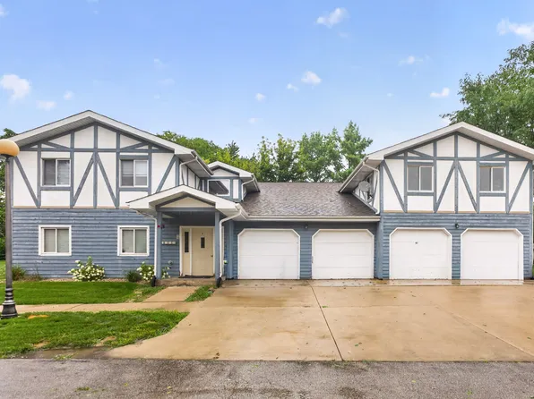 2S640 Cerny Rd Unit A4, Warrenville, IL 60555
