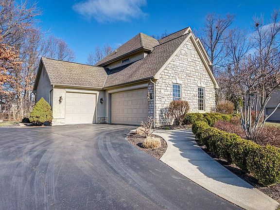3rd image of 2565 Aikin Cir N