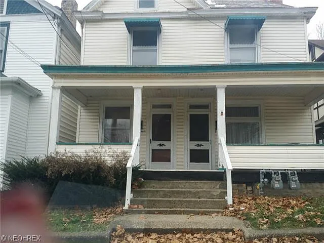 815 Chester St photo 1