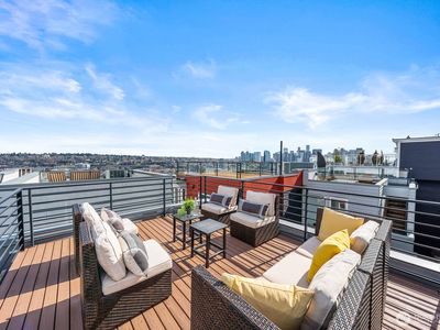 1226 C 5th Avenue N, Seattle, WA, 98109
