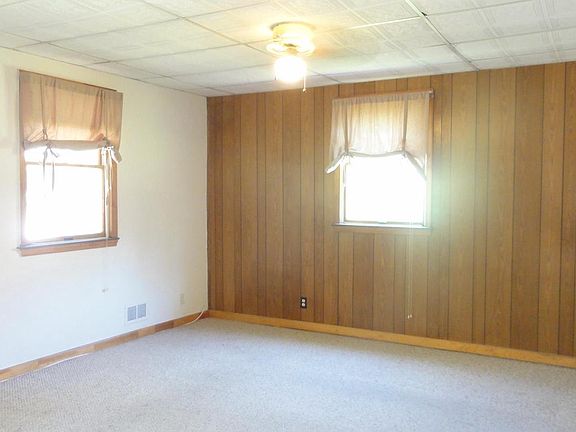 5th image of 8 W Chatsworth Ave