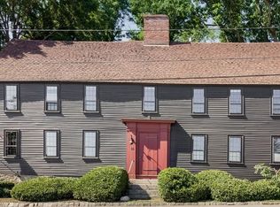 14 Leonard St, Gloucester, MA 01930