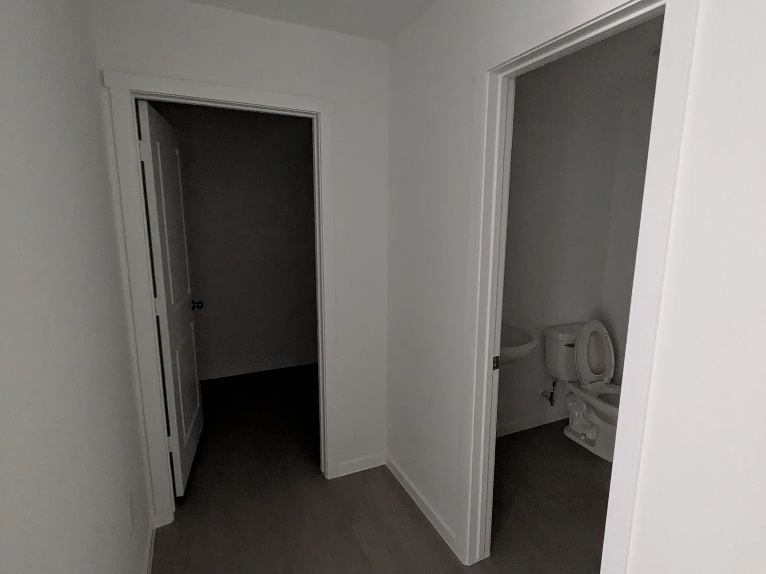 4 bed, 1867 sqft, $1,869 — Photo 1