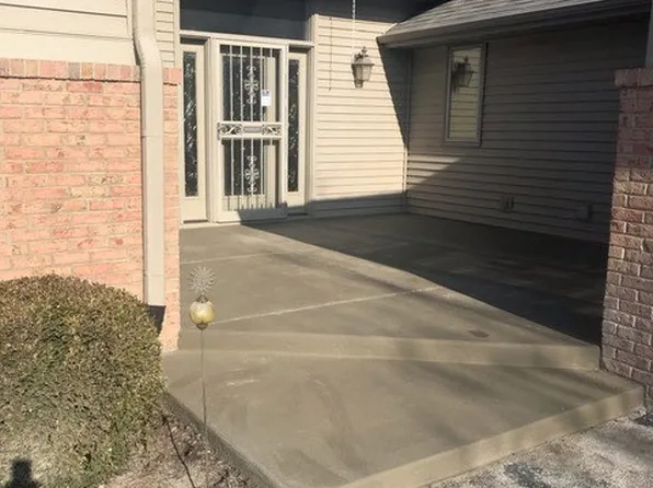 970 Waco Way, Poplar Grove, IL 61065