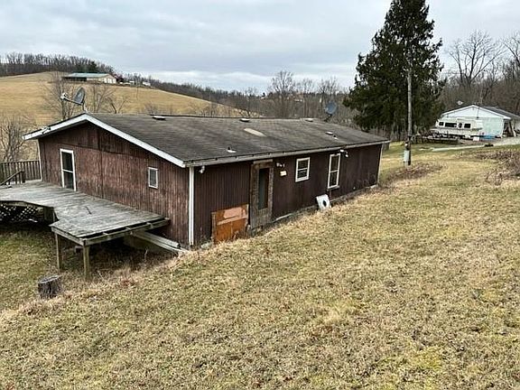 283 Fox Rd, Avella, Pa 15312 