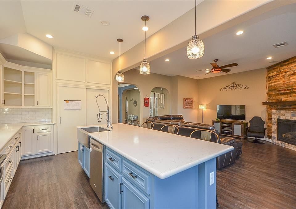1st image of 2815 Frasier Knolls Ct