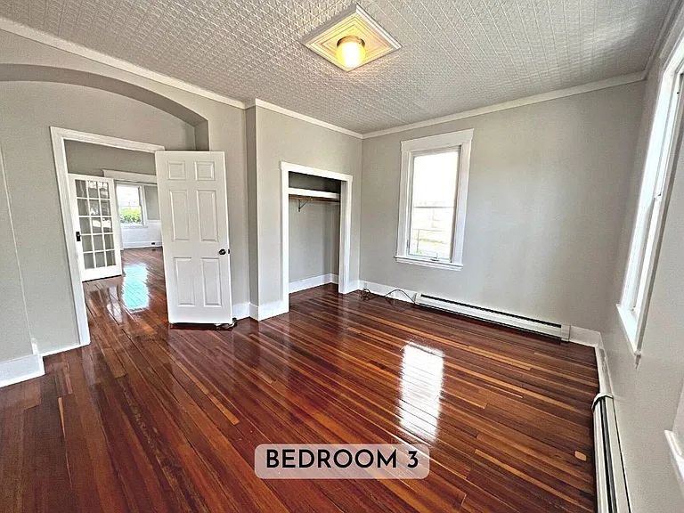 32 Pool St #101 — Photo 13
