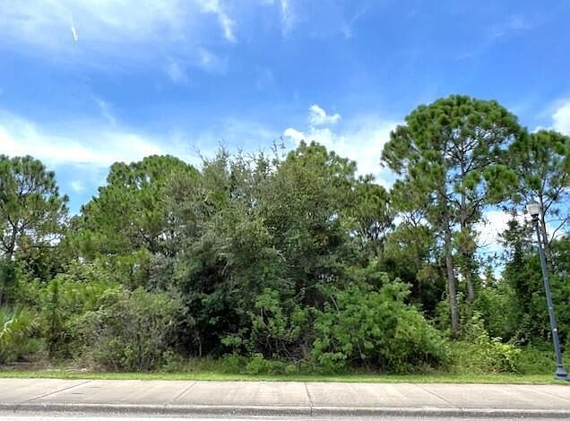 2nd image of 228 SW Becker Road