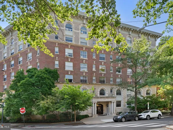 2039 New Hampshire Ave NW #303, Washington, DC 20009