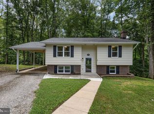 6217 Oak Grove Dr, Fredericksburg, VA 22407