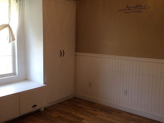 2nd Bedroom with built ins