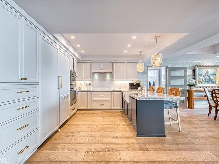 3121 W Coast Hwy #7AB — Photo 3