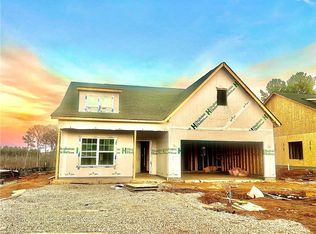 1968 Mallory Ln, Opelika, AL 36804