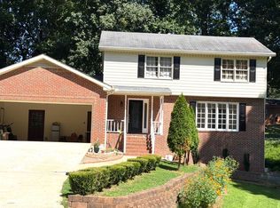 574 Hickory Hills Ct, Stone Mountain, GA 30083