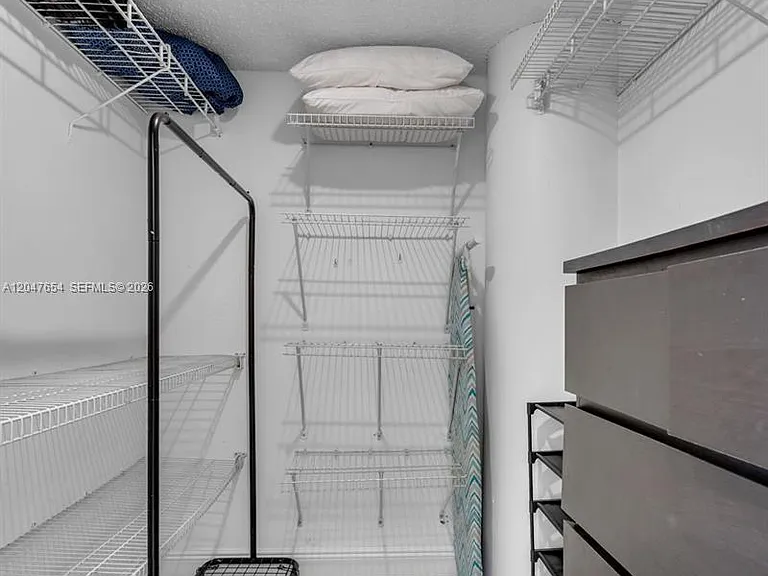 3725 Ocean Dr #Penthouse 03 — Photo 21