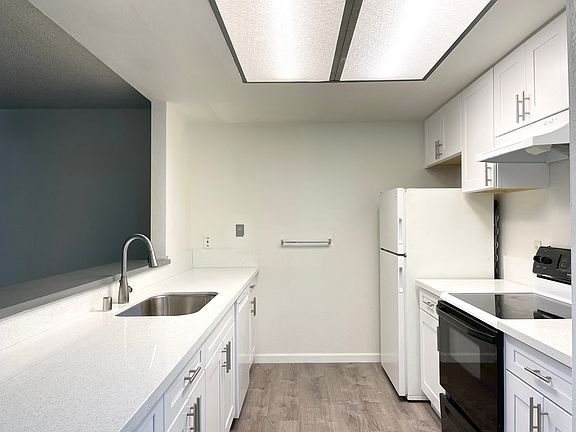 Brand new kitchen.