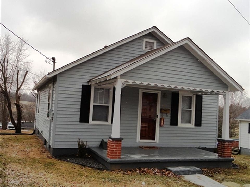 1st image of 411 Lowe St