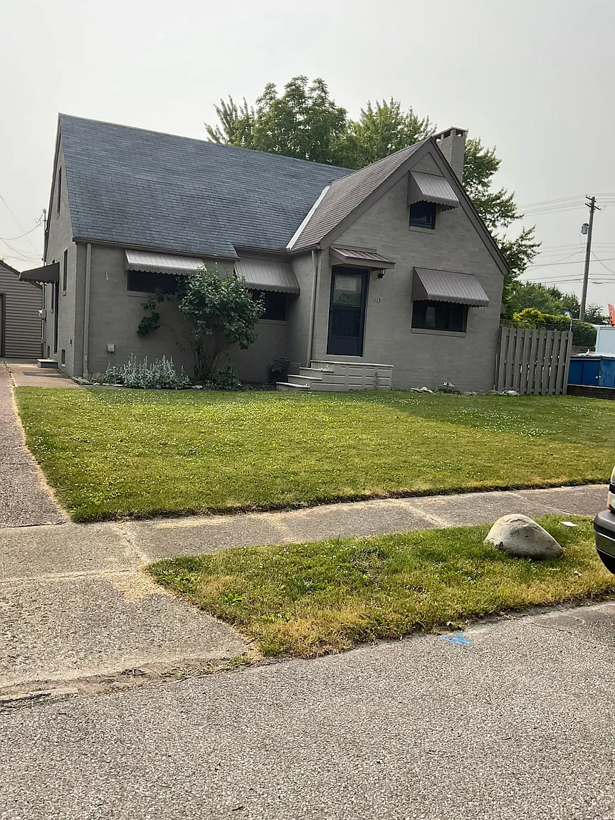 115 Beebe Ave photo 1