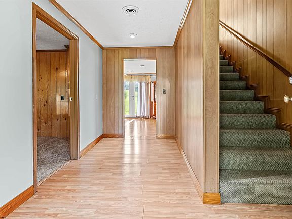 2nd image of 2833 Gladesville Rd