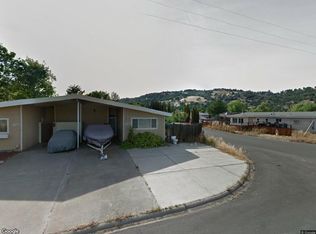 12971 Lakeland St, Clearlake Oaks, CA 95423