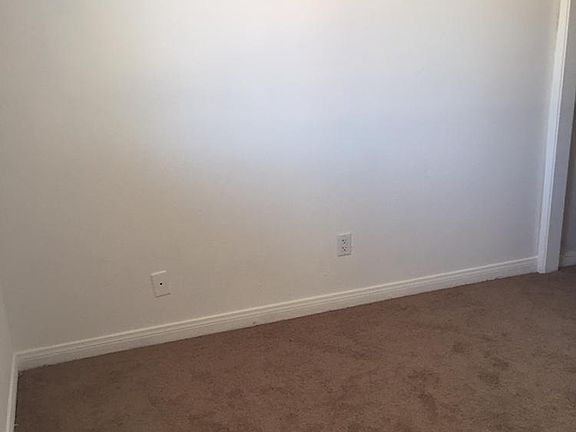 2nd image of 15501 Paseo Jenghiz