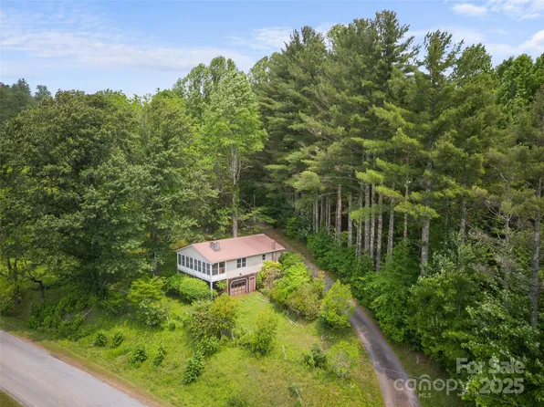 48 Israel Rd, Brevard, NC 28712