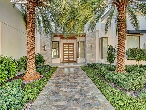 Home For Sale In St Andrews Country Club